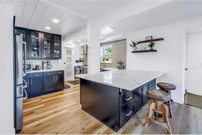 12016 Lagoon Ln, Treasure Island, FL 33706 - Photo 11