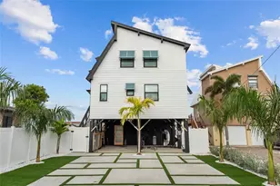 12016 Lagoon Ln, Treasure Island, FL 33706 - Photo 1