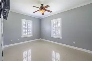 2323 W Cherry St, Tampa, FL 33607 - Photo 15