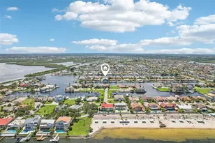 5521 Windward Way, New Port Richey, FL 34652 - Photo 9