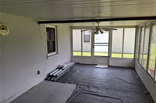 5421 81st Ave Cir E, Palmetto, FL 34221 - Photo 35