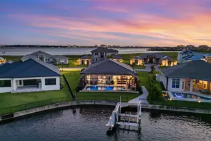 1806 4th St E, Palmetto, FL 34221 - Photo 1