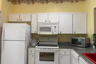 35219 Janine Dr, Zephyrhills, FL 33541 - Photo 27