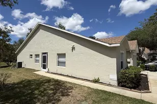 35219 Janine Dr, Zephyrhills, FL 33541 - Photo 15