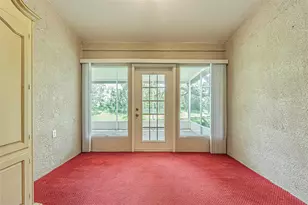 35219 Janine Dr, Zephyrhills, FL 33541 - Photo 29