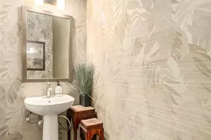 5701 S MacDill Ave, Tampa, FL 33611 - Photo 33