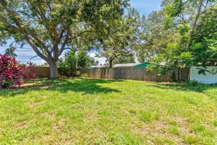 1024 San Marco Dr, Largo, FL 33770 - Photo 25