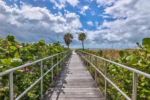 10265 Gulf Blvd, Treasure Island, FL 33706 - Photo 33