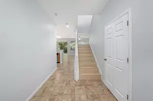 8118 Stone Path Way, Tampa, FL 33647 - Photo 7