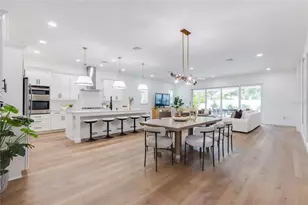 2814 54th St S, Gulfport, FL 33707 - Photo 13