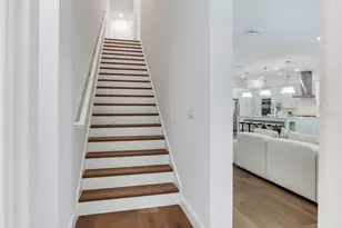 2814 54th St S, Gulfport, FL 33707 - Photo 47