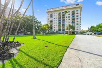 2109 Bayshore Boulevard #303, Tampa, FL 33606 - Photo 1