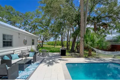 512 S 51st Street, Tampa, FL 33619 - Photo 5