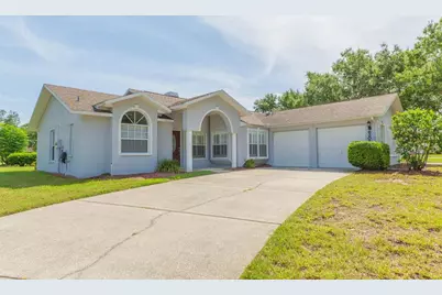 6208 Huntington Drive, Zephyrhills, FL 33542 - Photo 1