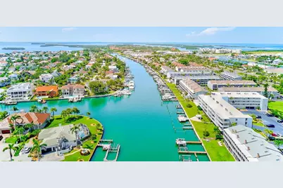 557 Pinellas Bayway S #303, Saint Petersburg, FL 33715 - Photo 37