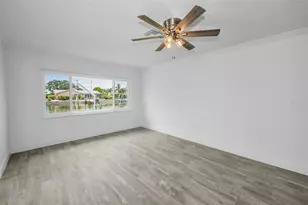 1979 Iowa Ave NE, Saint Petersburg, FL 33703 - Photo 21