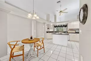 18908 Fairwood Ct, Tampa, FL 33647 - Photo 45