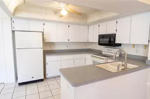 7636 Haig Ct, New Port Richey, FL 34654 - Photo 7