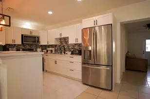 5605 Santa Monica Dr, Tampa, FL 33615 - Photo 11