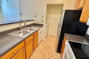 10764 70th Ave, Seminole, FL 33772 - Photo 15