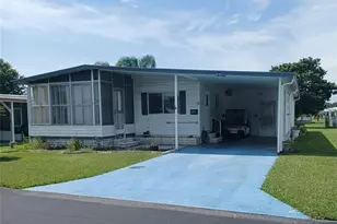 34620 Sweetpea Ln, Zephyrhills, FL 33541 - Photo 1