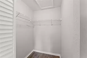 9042 Lake Chase Island Way, Tampa, FL 33626 - Photo 15