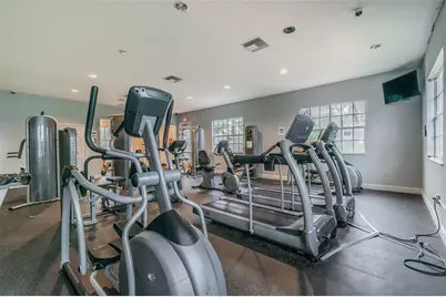 9042 Lake Chase Island Way, Tampa, FL 33626 - Photo 29