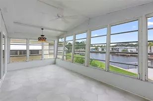 6806 Mount Quincy Dr NE, Saint Petersburg, FL 33702 - Photo 19