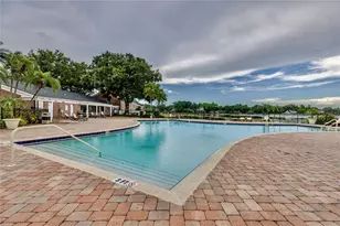 13718 Orange Sunset Dr, Tampa, FL 33618 - Photo 29