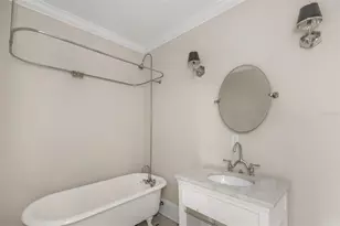 950 12th St N, Saint Petersburg, FL 33705 - Photo 29