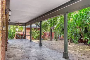 950 12th St N, Saint Petersburg, FL 33705 - Photo 55