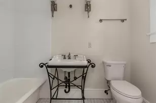 950 12th St N, Saint Petersburg, FL 33705 - Photo 45