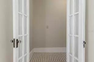 950 12th St N, Saint Petersburg, FL 33705 - Photo 39