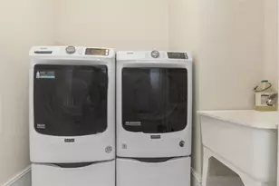 950 12th St N, Saint Petersburg, FL 33705 - Photo 39