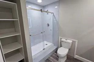 8328 W Pocahontas Ave, Tampa, FL 33615 - Photo 27