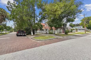 2402 N Highland Ave, Tampa, FL 33602 - Photo 19
