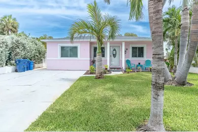 528 77th Avenue, Saint Pete Beach, FL 33706 - Photo 1