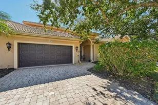 6107 25th St E, Ellenton, FL 34222 - Photo 1