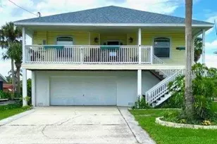 5439 Bluepoint Dr, Port Richey, FL 34668 - Photo 1