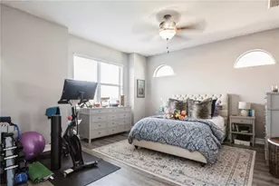 10422 La Mirage Ct, Tampa, FL 33615 - Photo 23