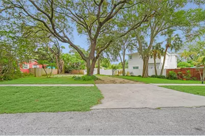 1050 Conant Avenue, Safety Harbor, FL 34695 - Photo 1