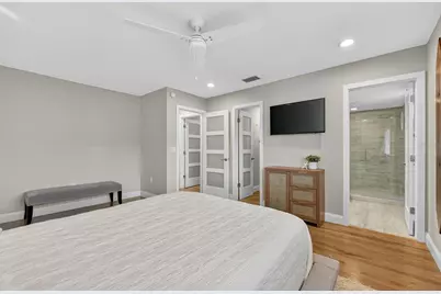 160 Marina Del Rey Court, Clearwater Beach, FL 33767 - Photo 49