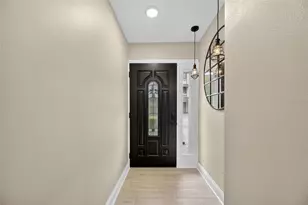 160 Marina Del Rey Ct, Clearwater Beach, FL 33767 - Photo 7