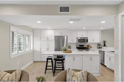 160 Marina Del Rey Court, Clearwater Beach, FL 33767 - Photo 27