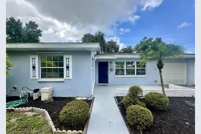 6374 Hampton Drive N, Saint Petersburg, FL 33710 - Photo 17