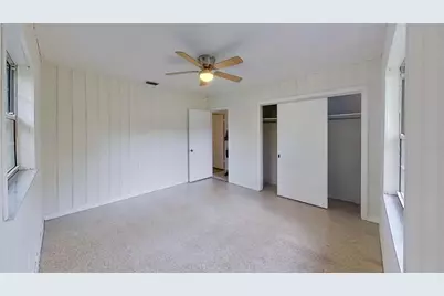 6374 Hampton Drive N, Saint Petersburg, FL 33710 - Photo 29