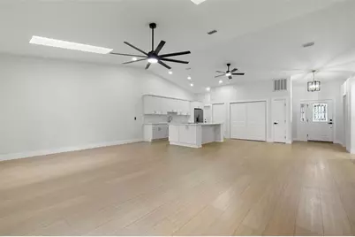 6549 Brentwood Drive, Zephyrhills, FL 33542 - Photo 7