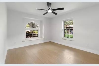 6549 Brentwood Drive, Zephyrhills, FL 33542 - Photo 21