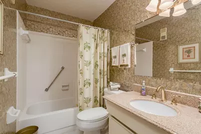7975 58th Avenue N #403, Saint Petersburg, FL 33709 - Photo 25