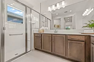 32565 Veneto Pl, Wesley Chapel, FL 33543 - Photo 29